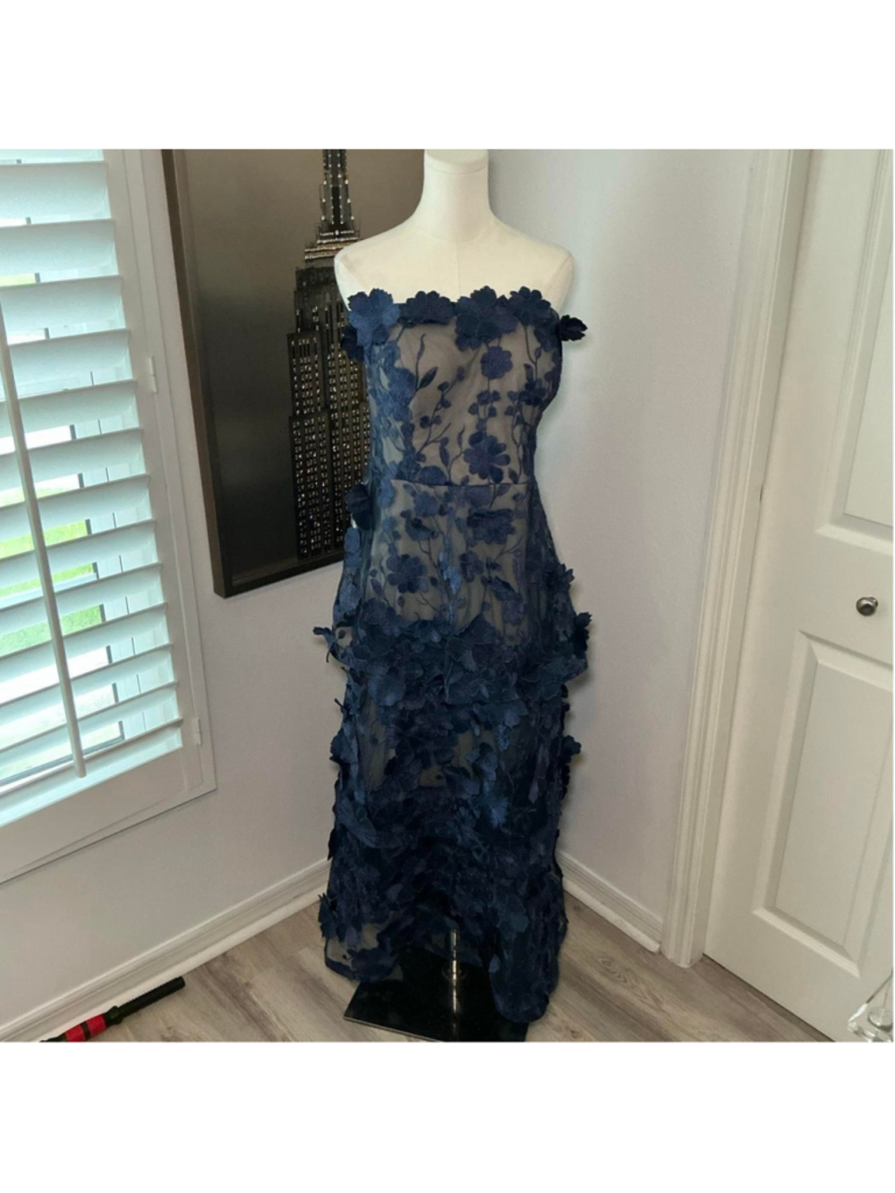 Azzie Atelier Patricia Navy Floral 3D Appliqué Strapless Gown Size 20 NWT